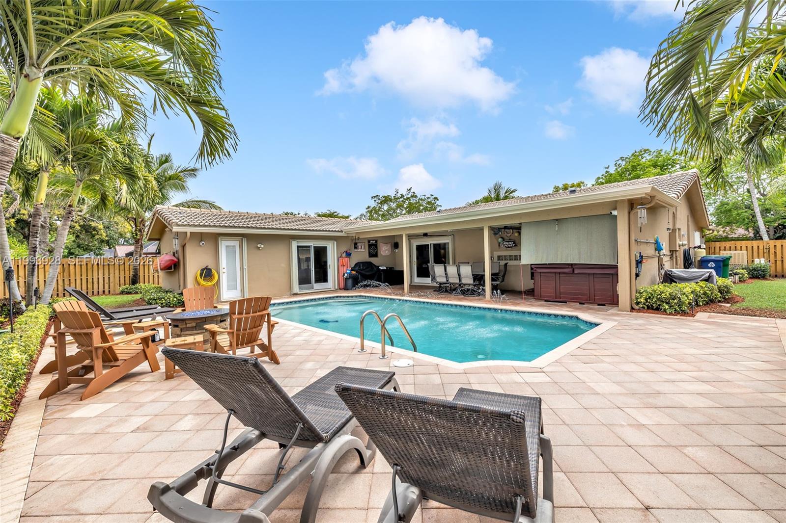 OAK WOOD - Residential