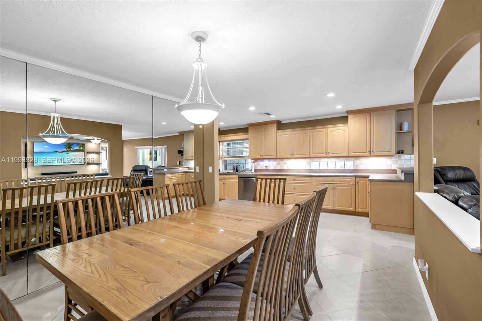 OAK WOOD - Residential