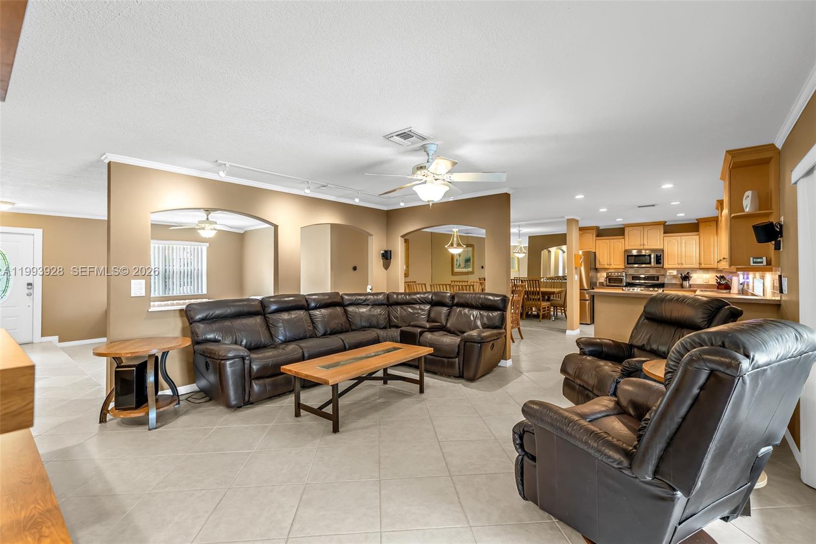 OAK WOOD - Residential