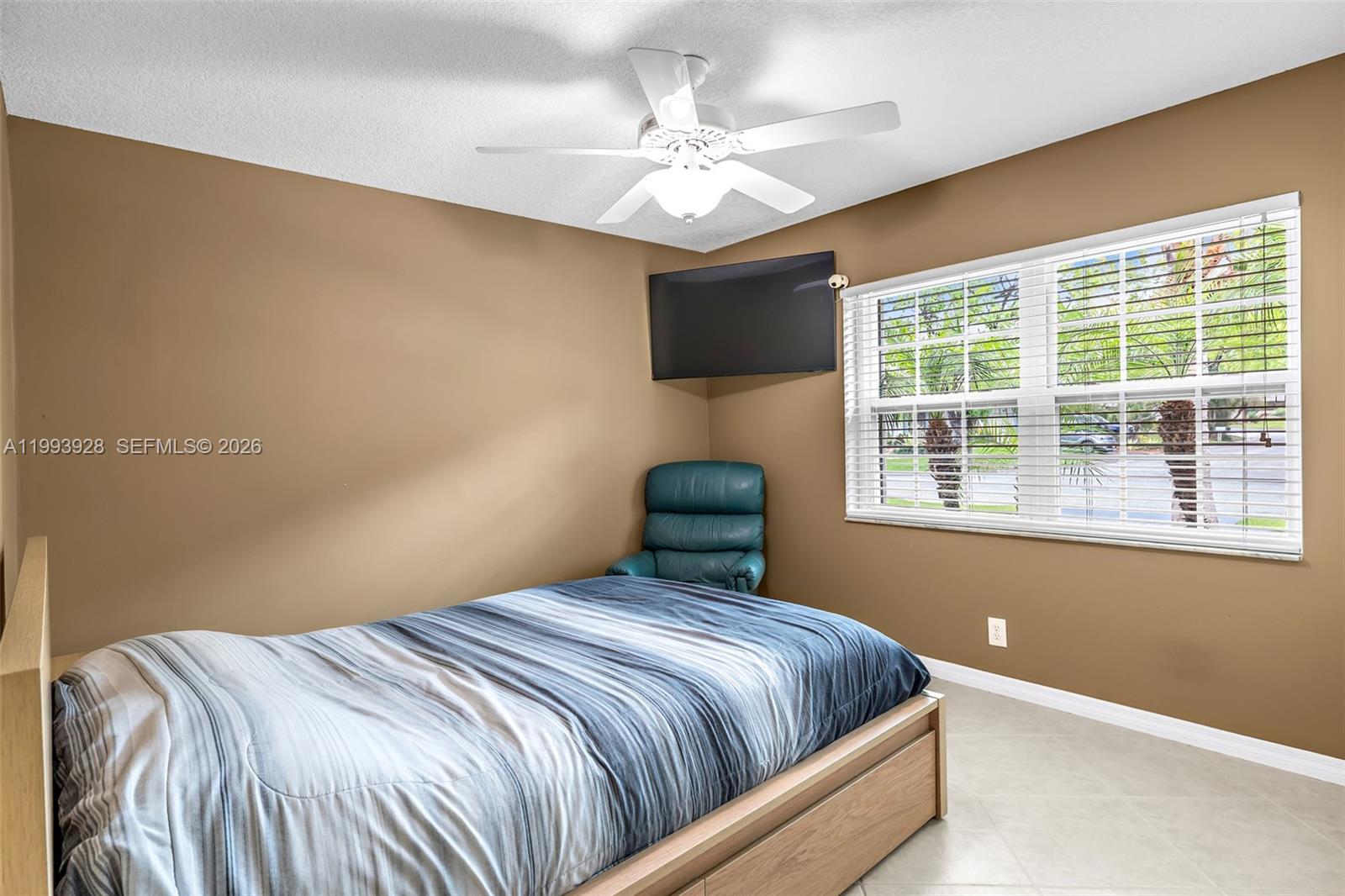 OAK WOOD - Residential