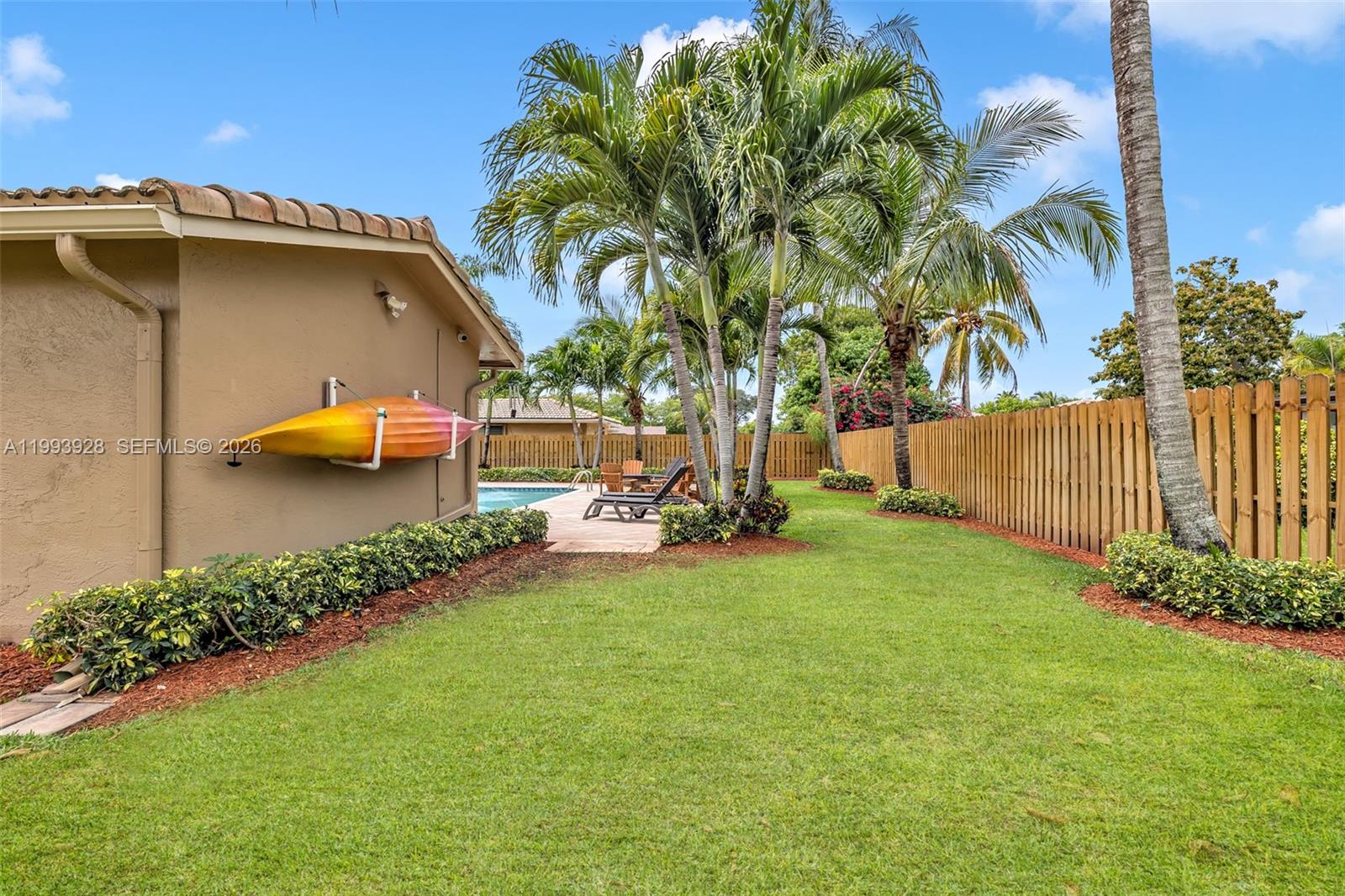 OAK WOOD - Residential