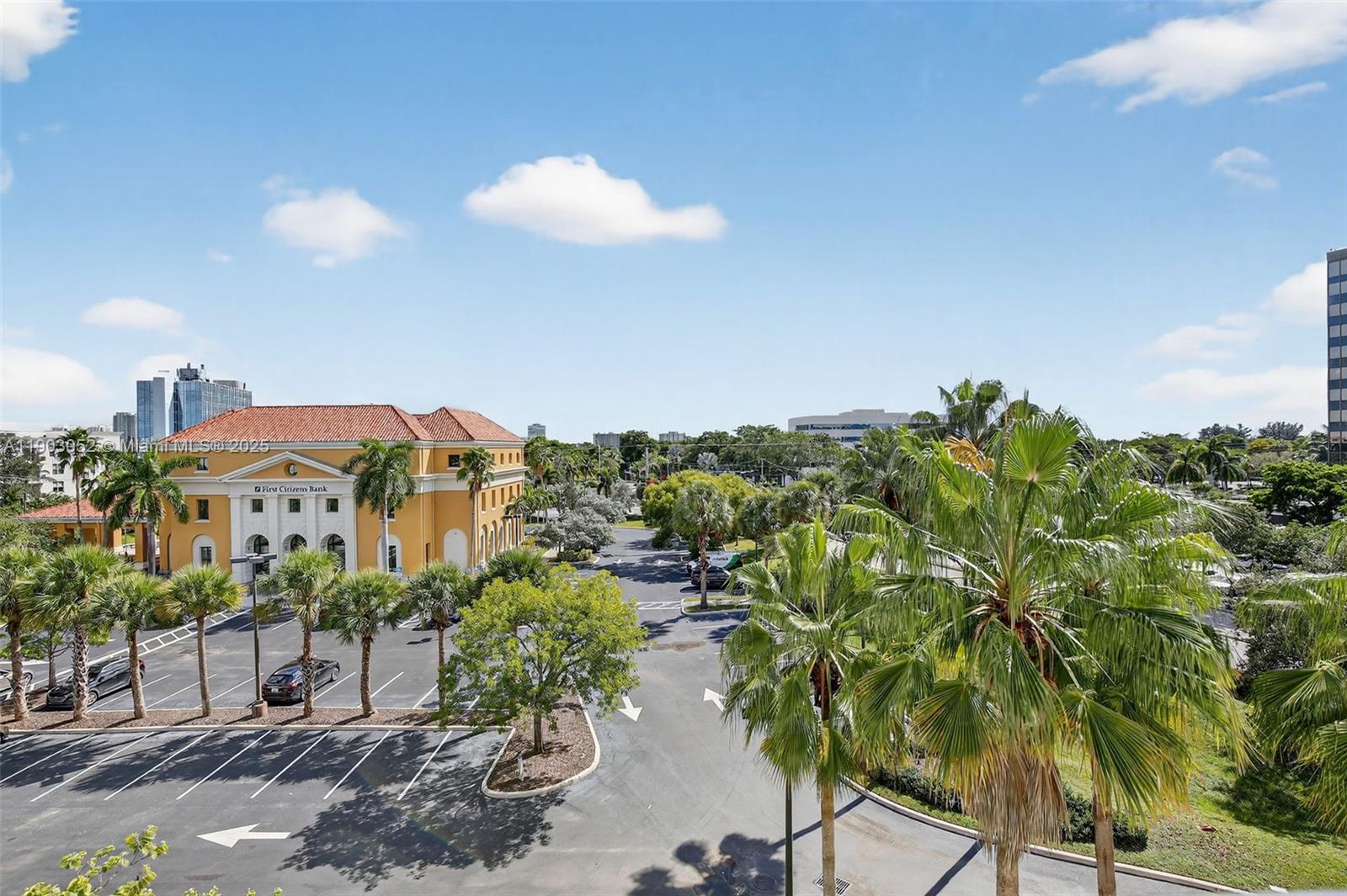 LAUDERDALE ONE CONDO - Residential