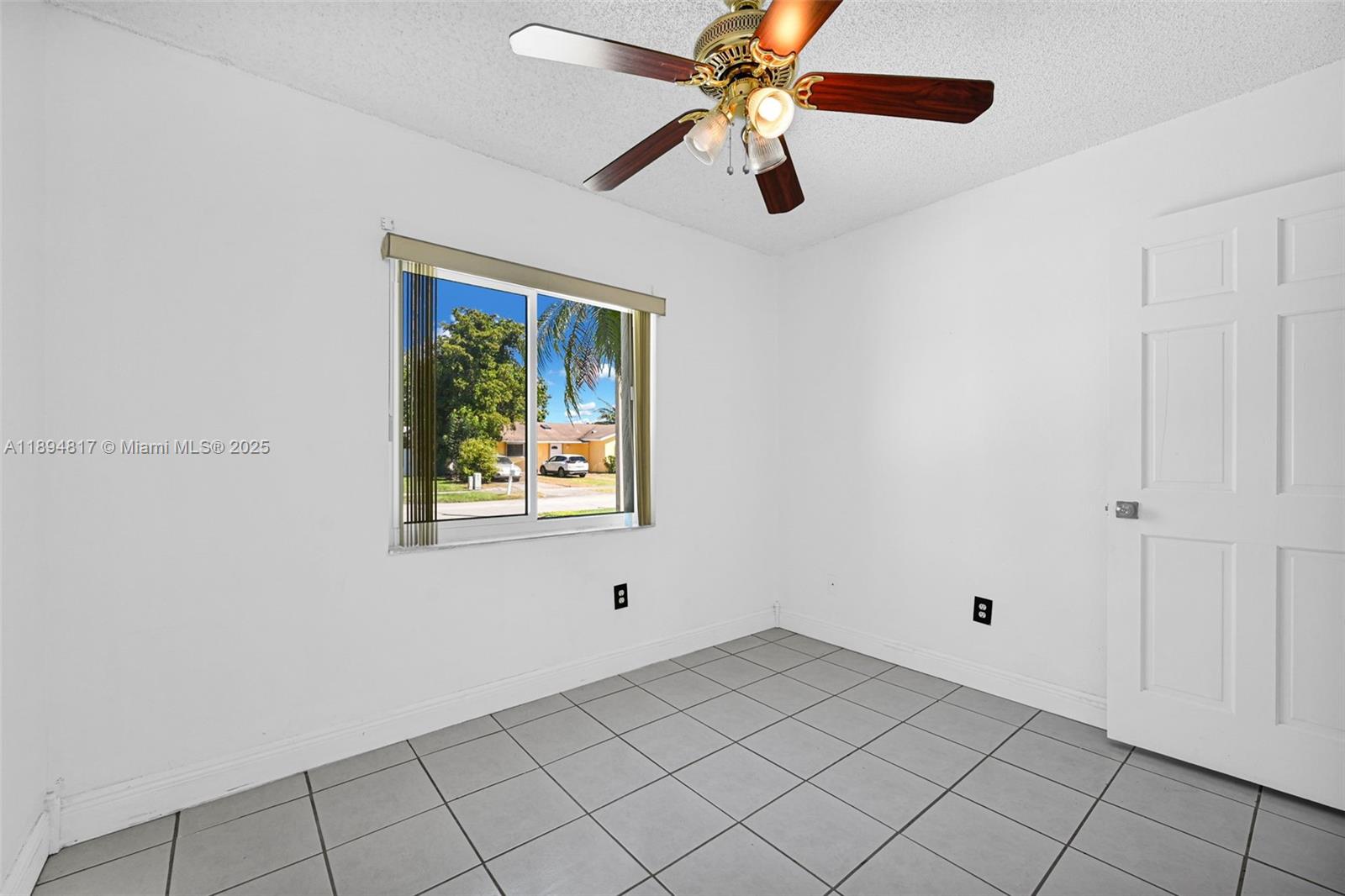 PINE LAKE SEC 1 - Residential