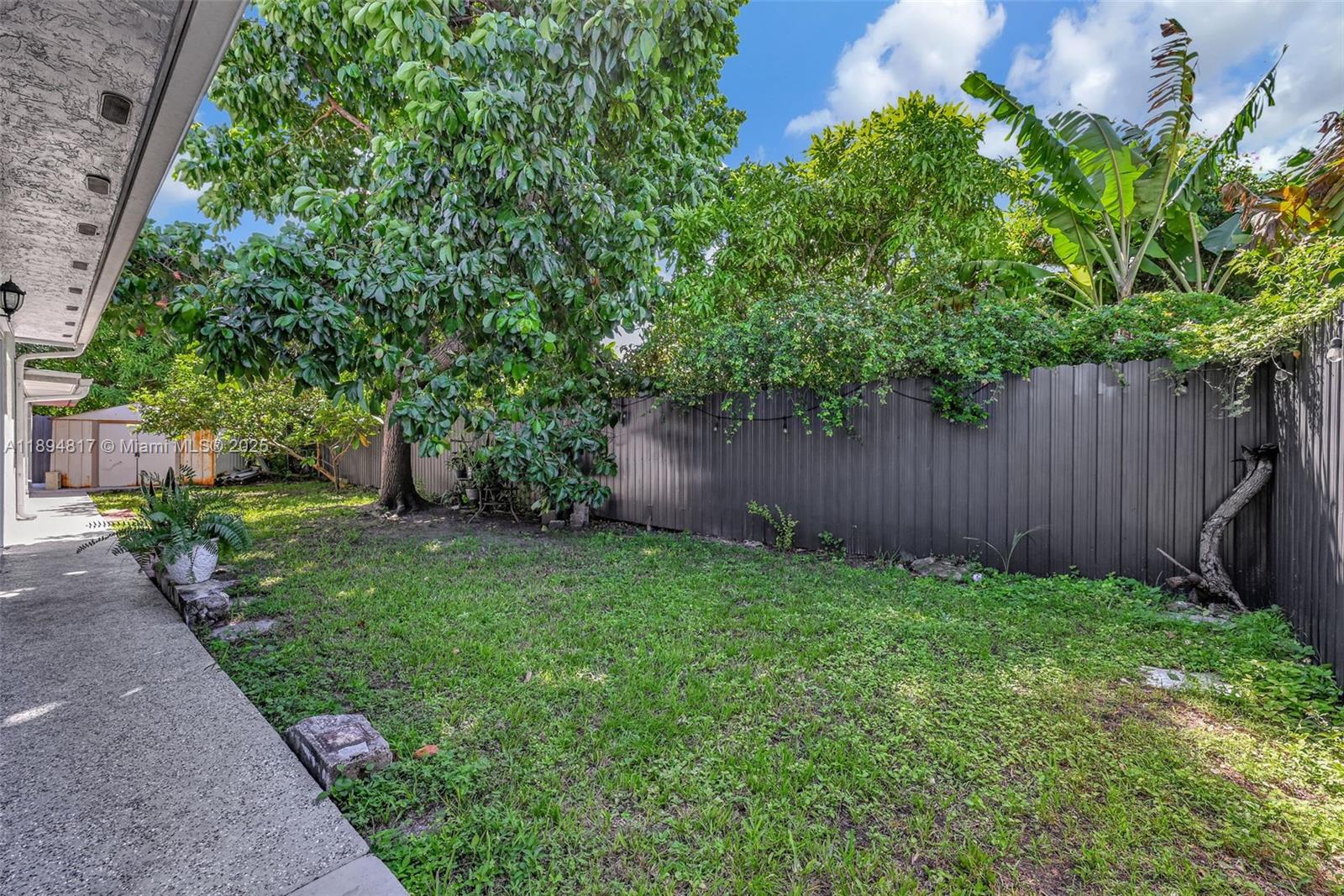 PINE LAKE SEC 1 - Residential