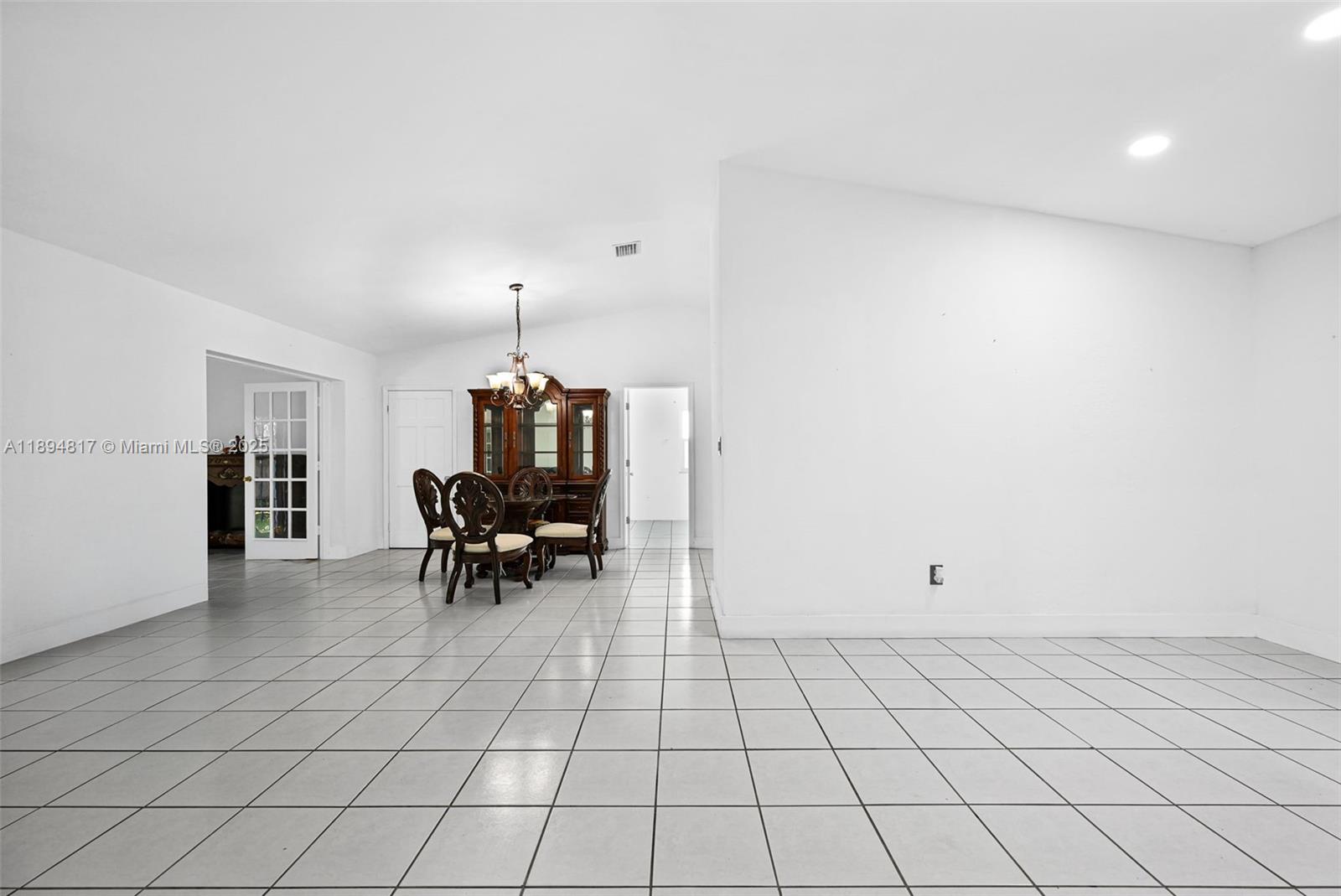 PINE LAKE SEC 1 - Residential