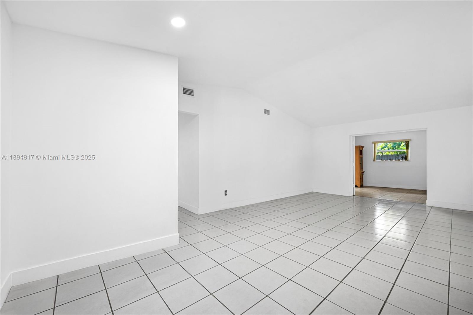 PINE LAKE SEC 1 - Residential