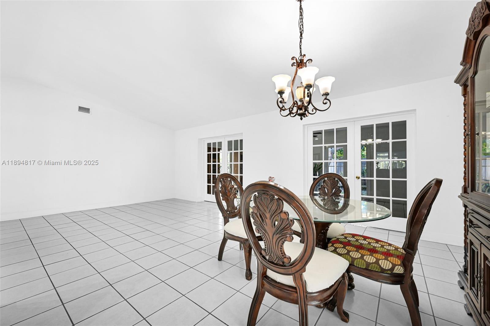 PINE LAKE SEC 1 - Residential