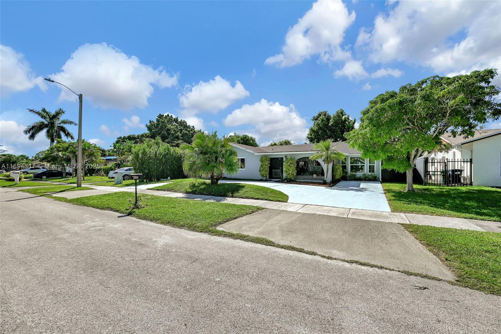 PINE LAKE SEC 1 - Residential