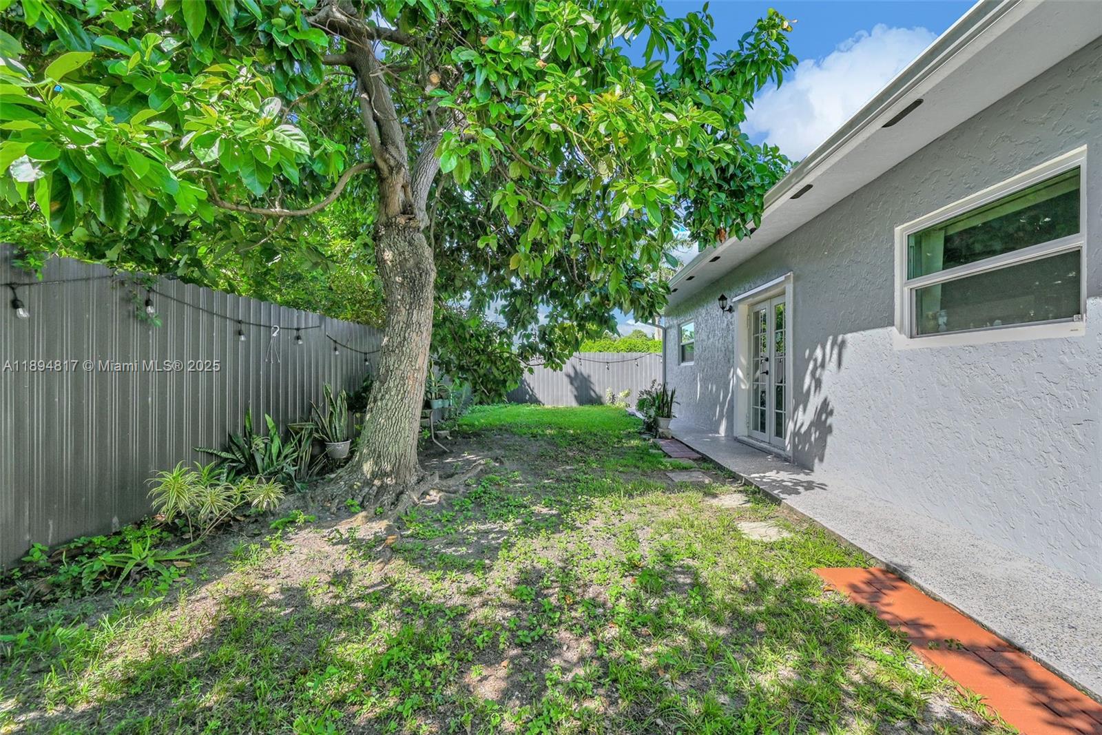 PINE LAKE SEC 1 - Residential