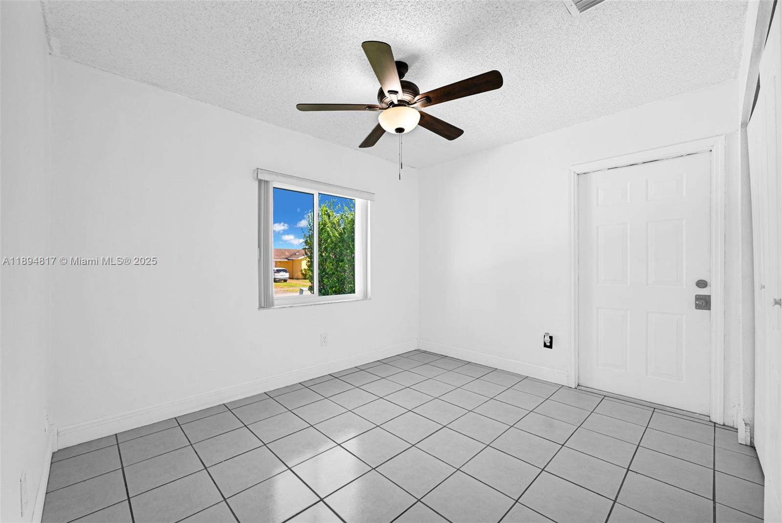 PINE LAKE SEC 1 - Residential