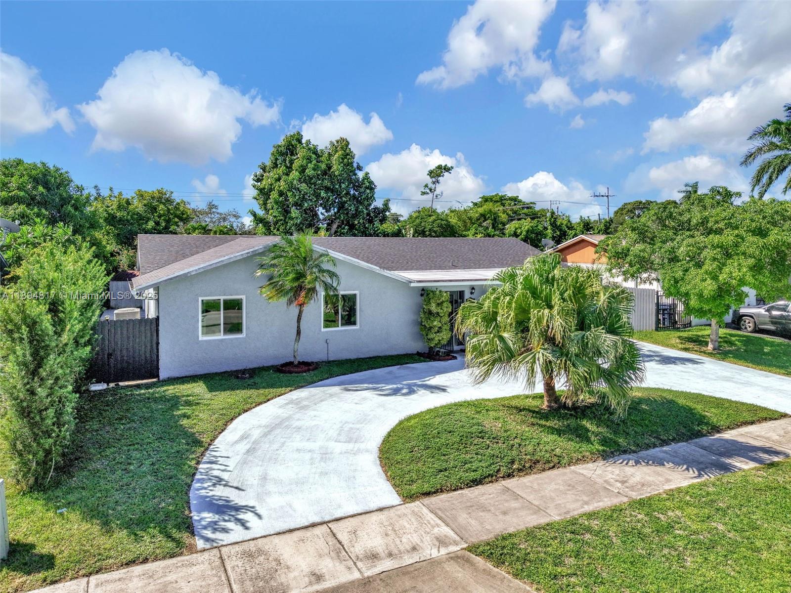 PINE LAKE SEC 1 - Residential