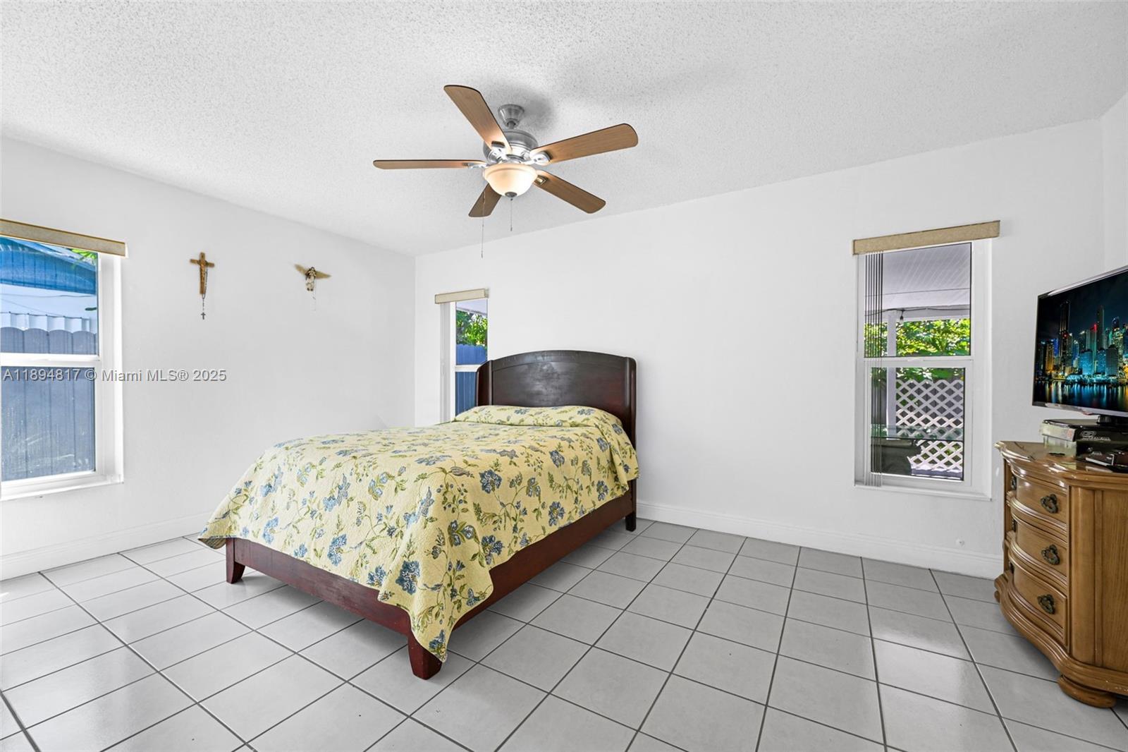 PINE LAKE SEC 1 - Residential