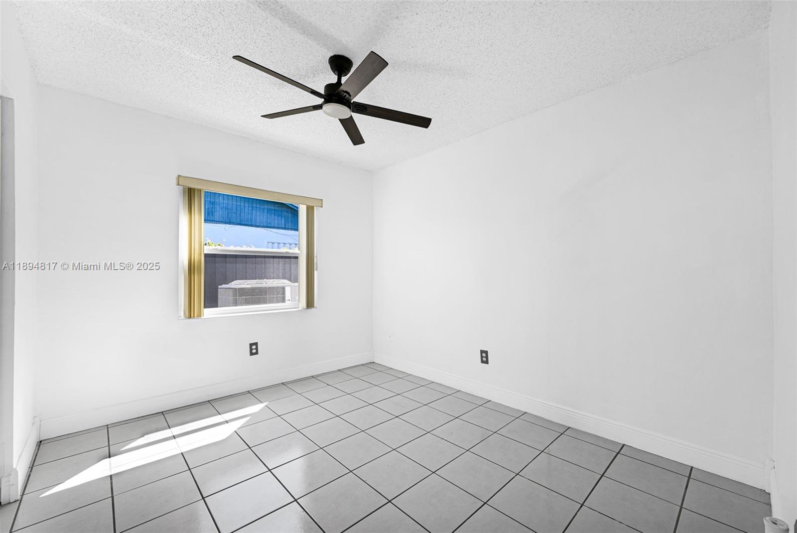 PINE LAKE SEC 1 - Residential