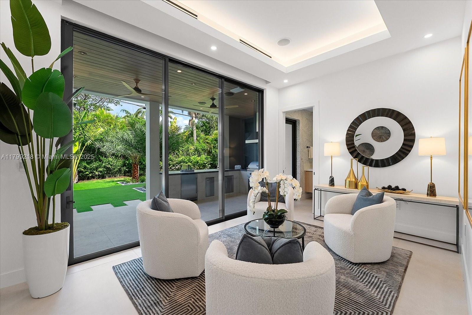 SUNILAND MANOR 1ST ADDN - Residential