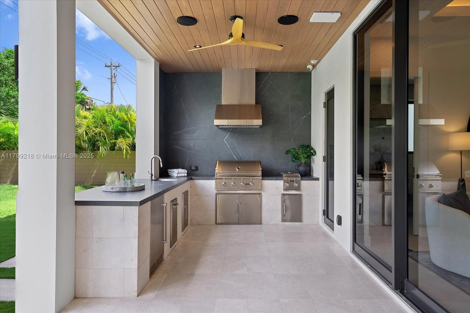 SUNILAND MANOR 1ST ADDN - Residential