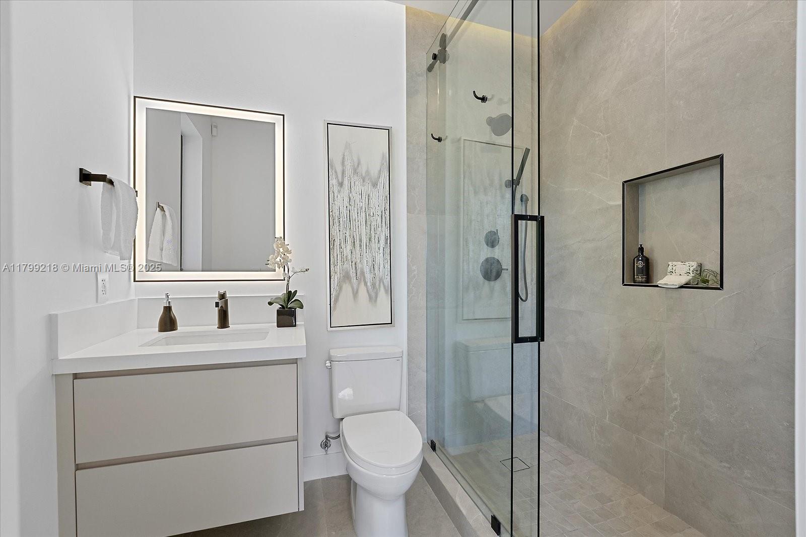 SUNILAND MANOR 1ST ADDN - Residential