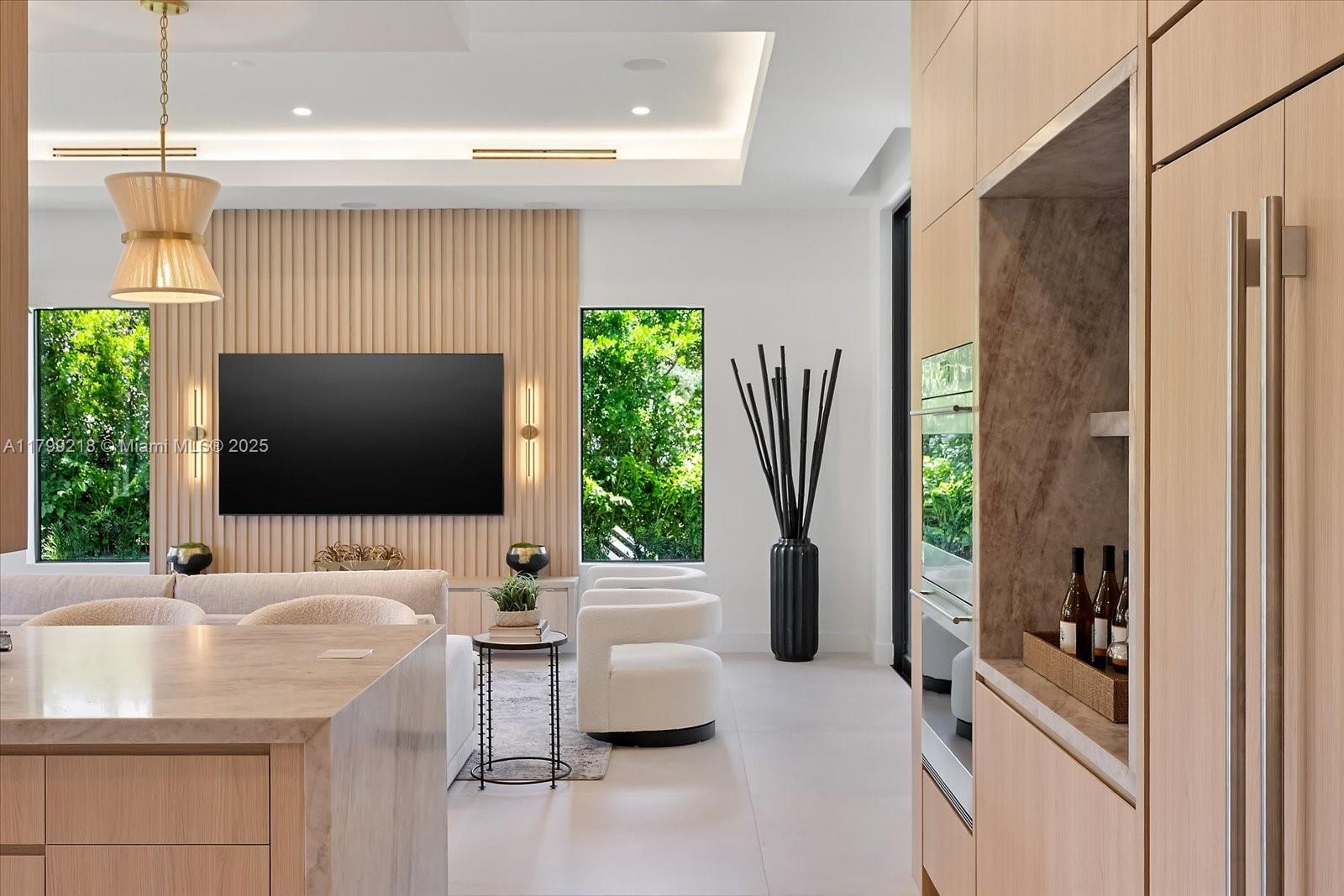 SUNILAND MANOR 1ST ADDN - Residential