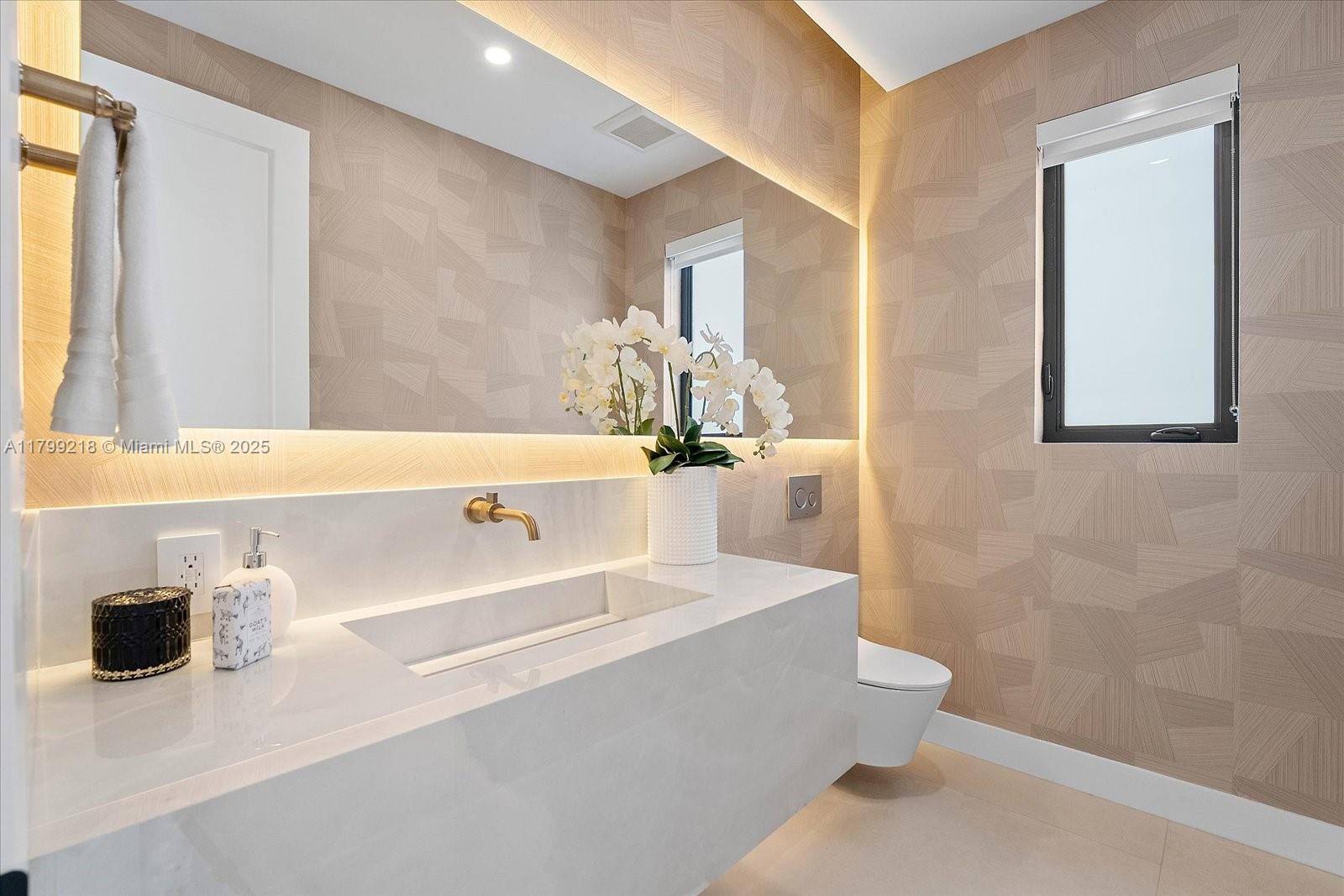 SUNILAND MANOR 1ST ADDN - Residential