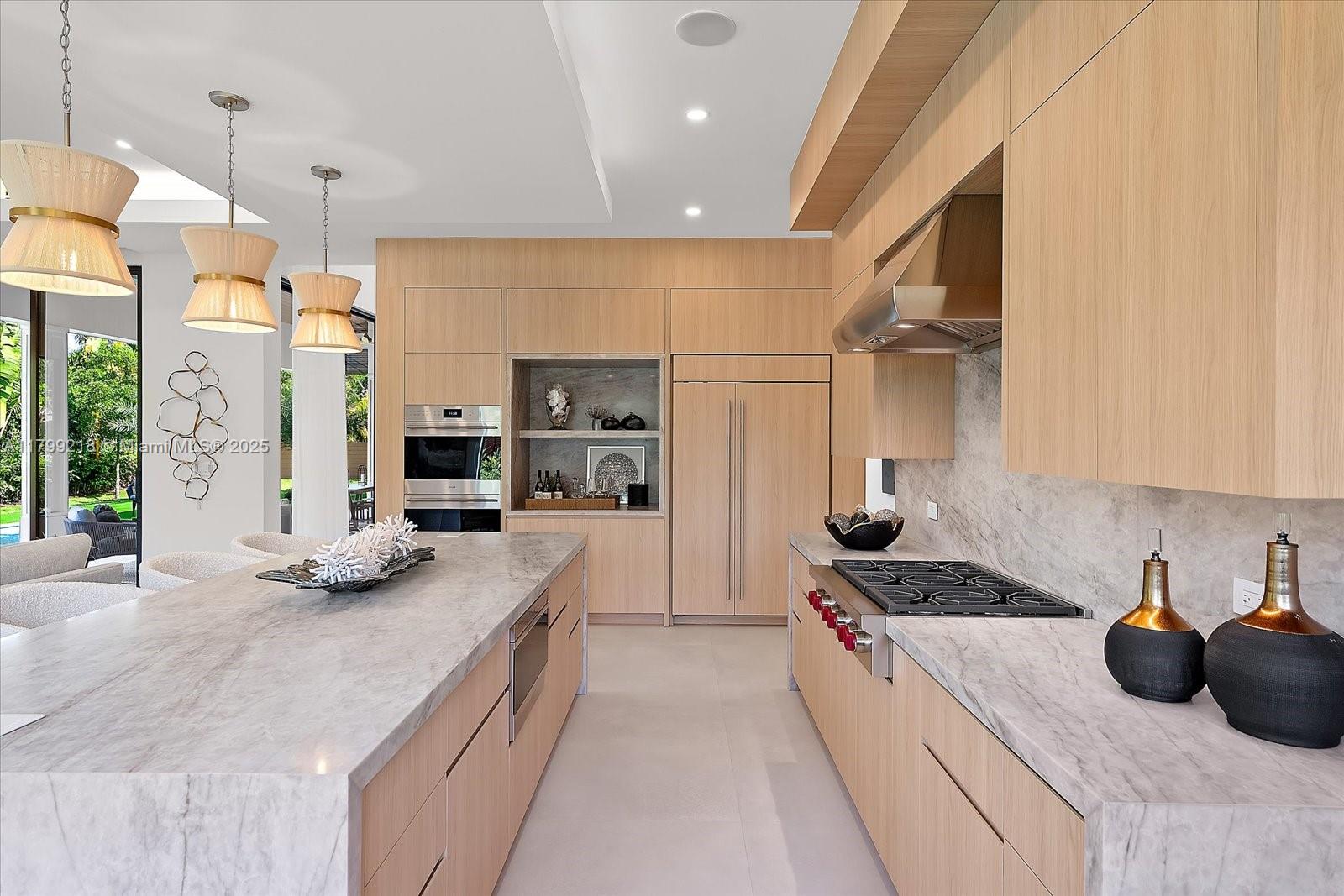 SUNILAND MANOR 1ST ADDN - Residential
