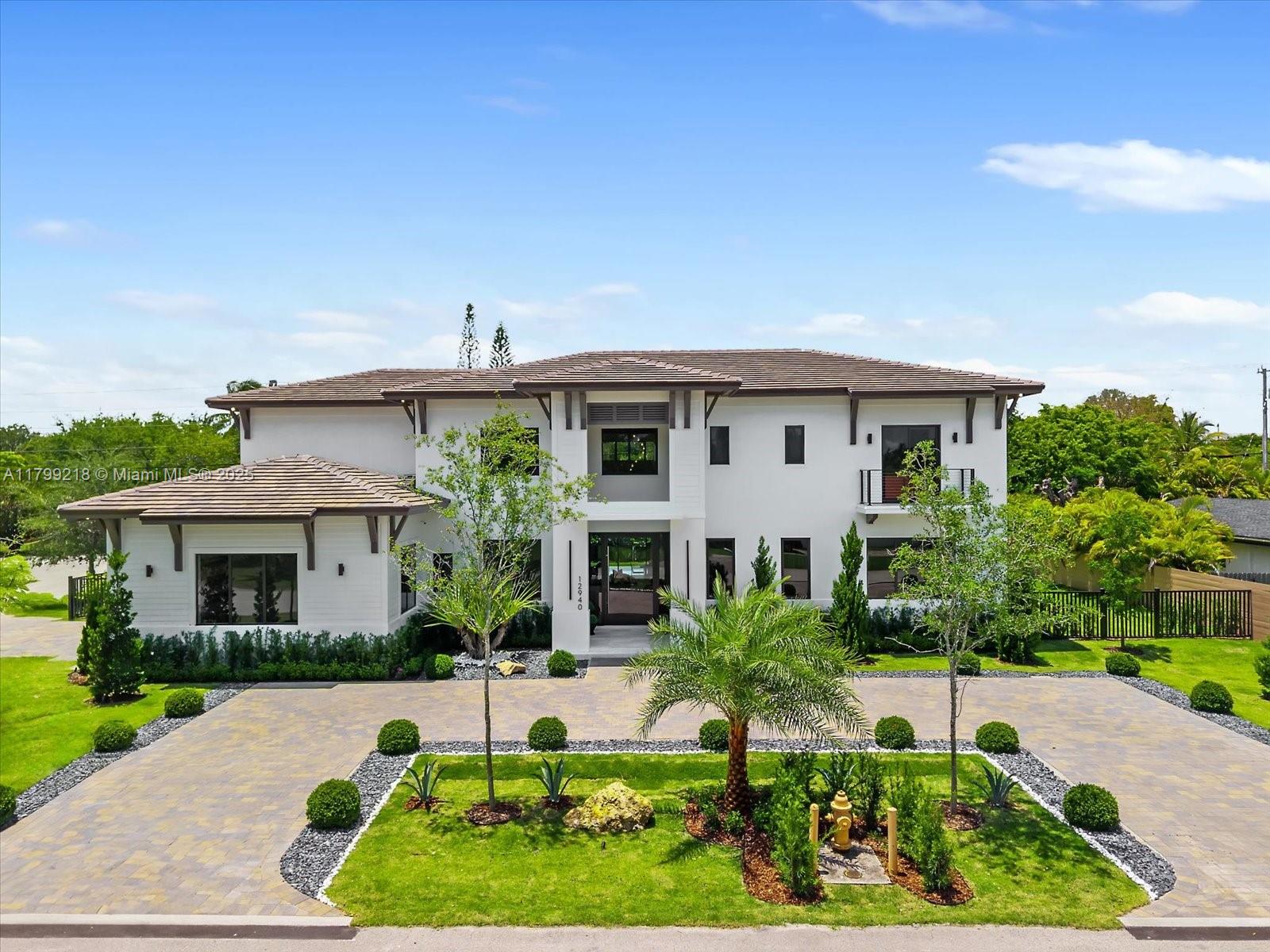 SUNILAND MANOR 1ST ADDN - Residential
