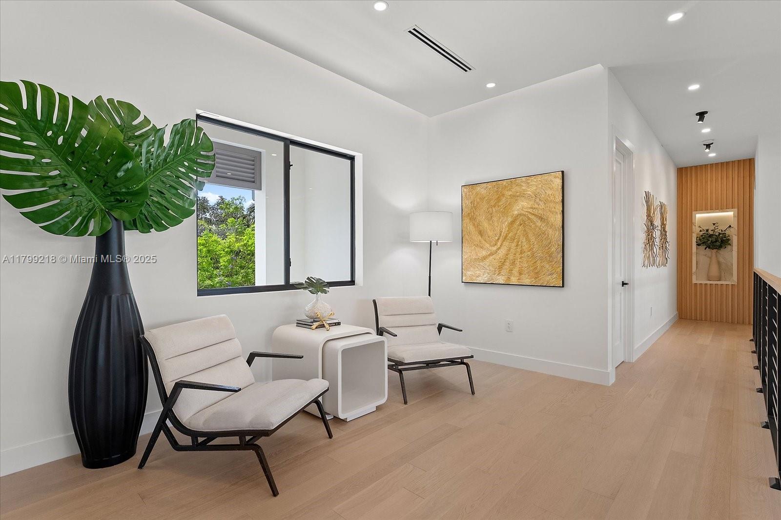 SUNILAND MANOR 1ST ADDN - Residential