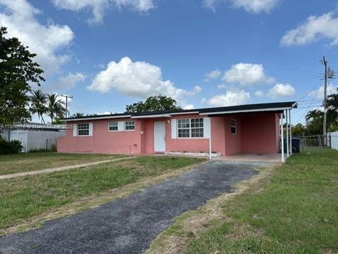 4230 SW 97th Pl Miami FL 33165