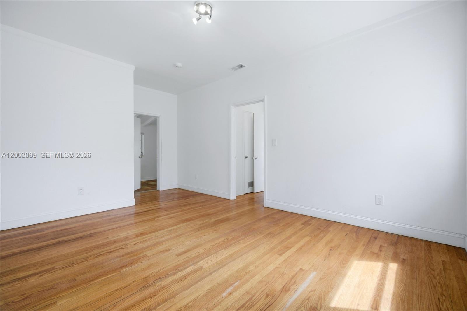 BRICKELL HAMMOCK UN 1 - Residential