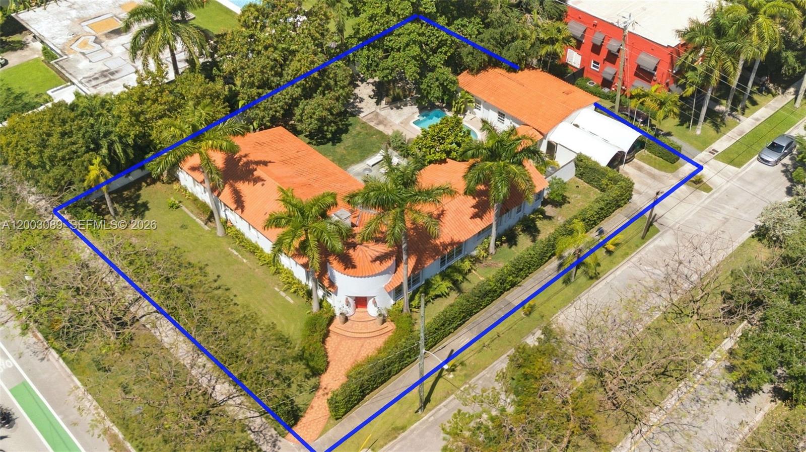 BRICKELL HAMMOCK UN 1 - Residential