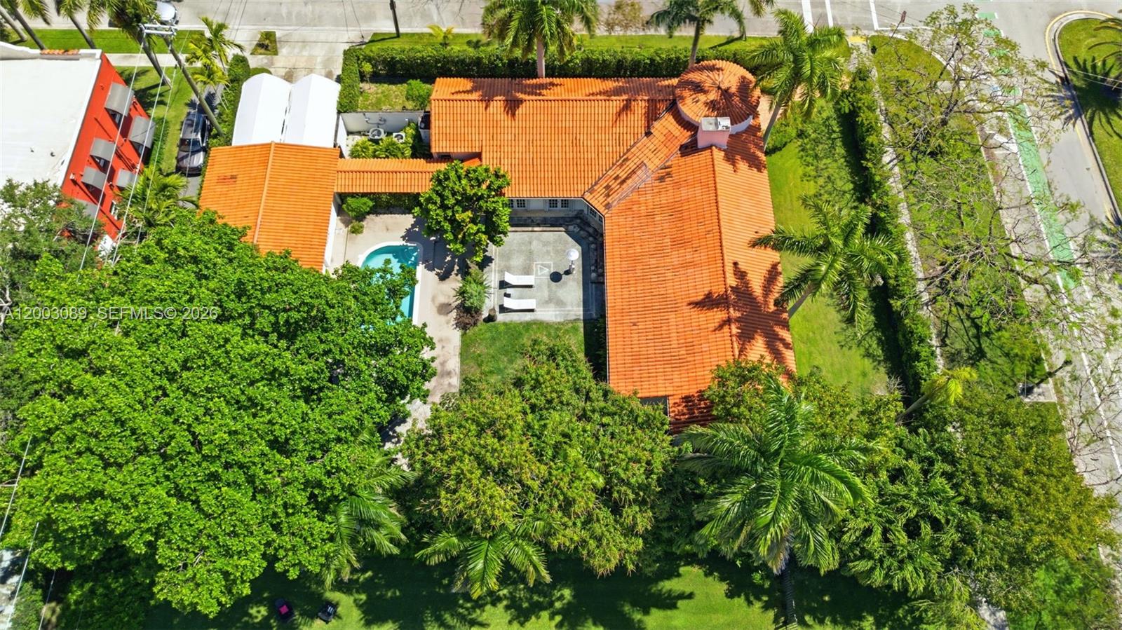 BRICKELL HAMMOCK UN 1 - Residential