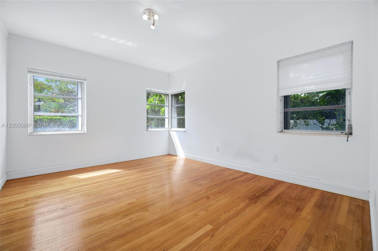 BRICKELL HAMMOCK UN 1 - Residential