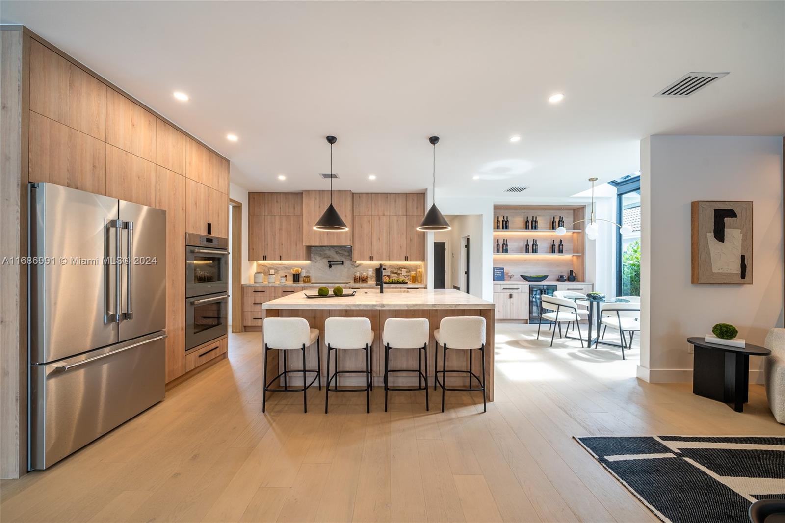 BREAKERS WEST 5 - Residential