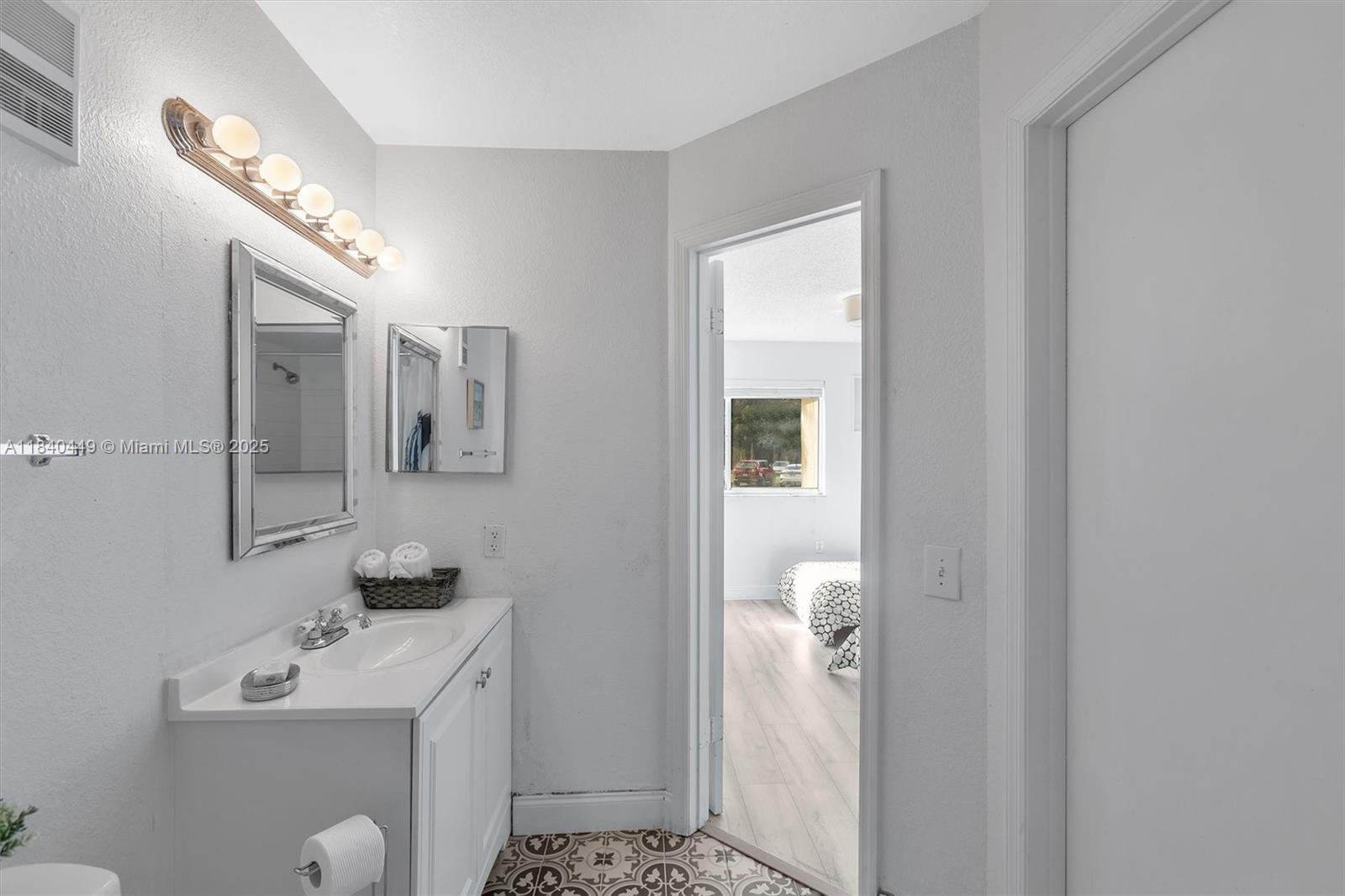 ISLES AT LAGO MAR CONDO - Residential