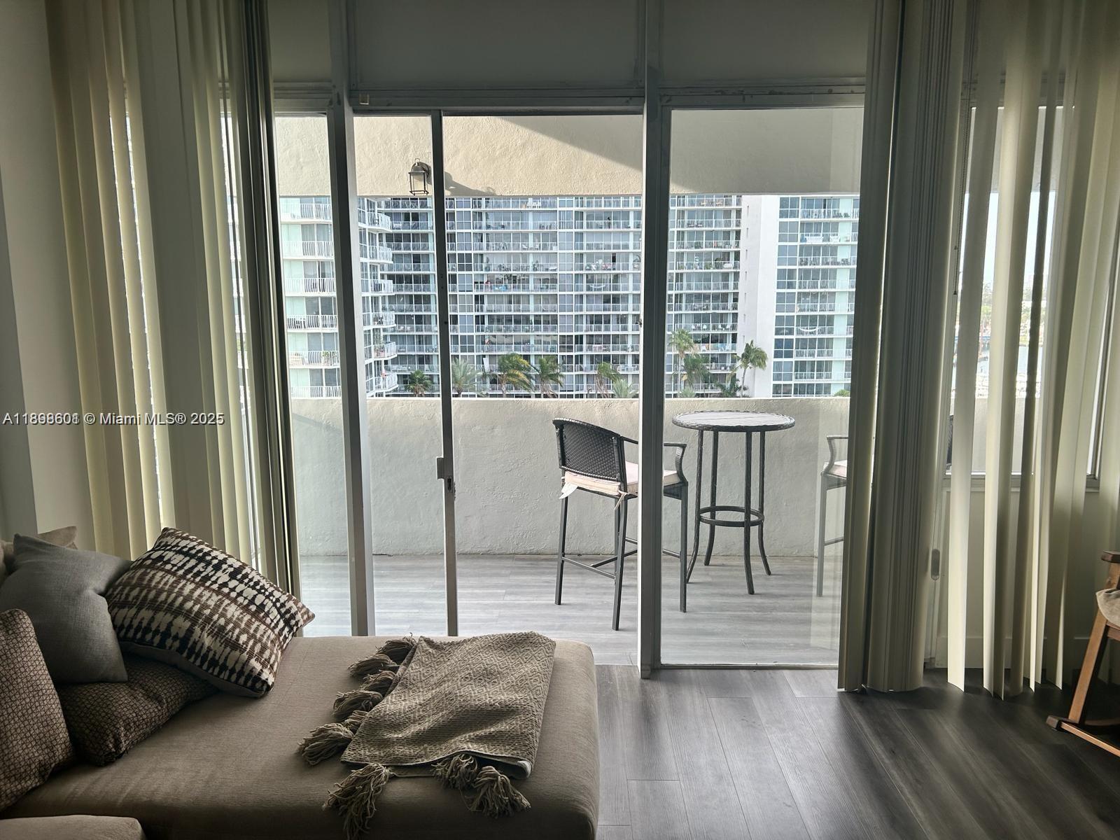 CARIBBEAN TOWERS CONDO - Residential Lease