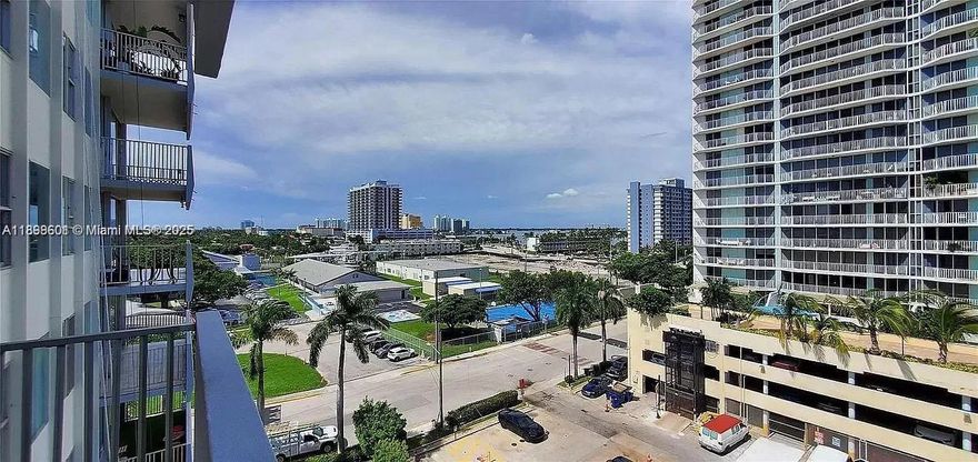 LOCATION, LOCATION, LOCATION!!!! RESORT STYLE LIVING, CABLE, INTERNET, WATER AND SEWER INCLUDED, BBQ AREA, BAY VIEW POOL WITH BED CHAIRS ZONE, GYM, PLAYROOM, NEW BALCONIES ALREADY INSTALLED, WALKING DISTANCE AWAY FROM THE BEACH, SHOPS, RESTAURANTS AND MUCH MORE. LA VIDA ES BELLA!!!! I LOVE THE LIFE HERE!!!