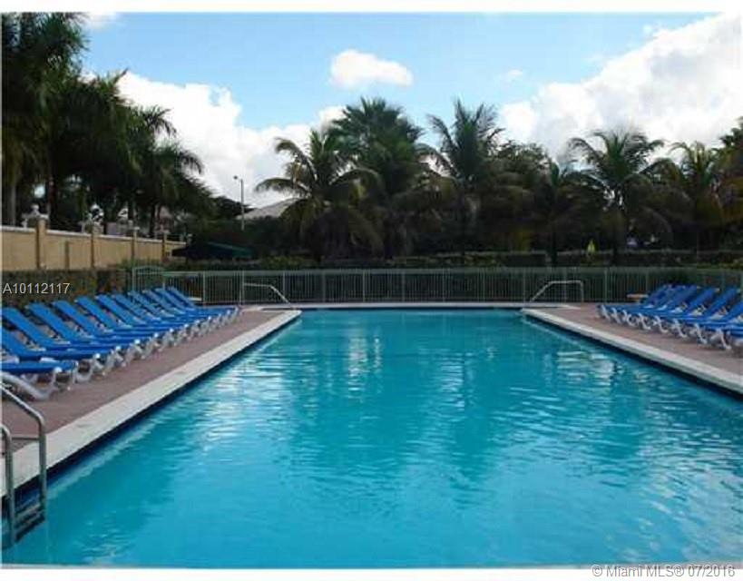 THE COURTS AT DORAL ISLES - Residential Lease