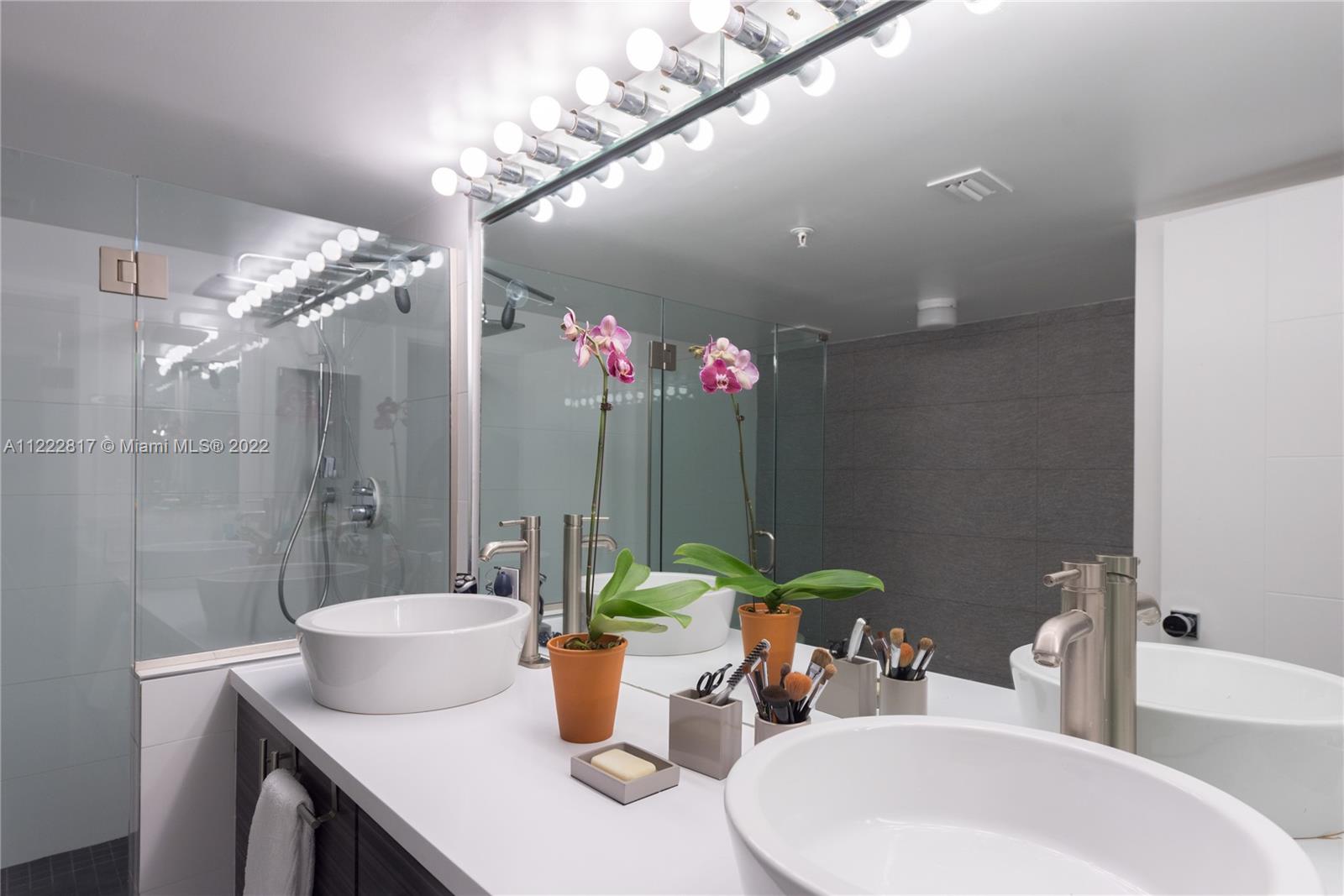 BRICKELL KEY II CONDO - Residential Lease