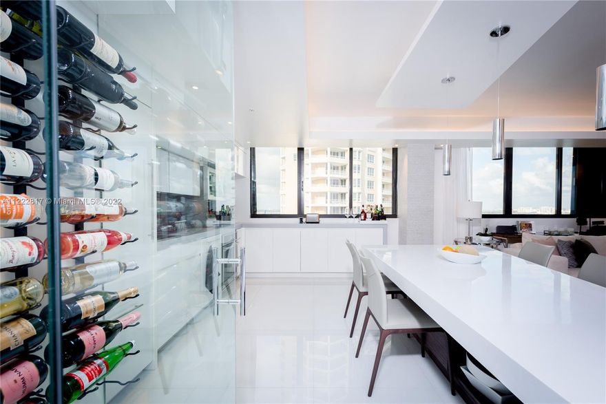 Gorgeous view and a large terrace overlooking Biscayne Bay! Fully renovated 2 Bed / 2 Bath with laundry penthouse in exclusive Brickell Key Island. Building features resort-style amenities with a renovated lobby, full Gym, Spa, saltwater Pool with BBQ area, Tennis courts, Racquetball, party room, convenience store, child play area, valet, security, and more. Located in the exclusive Brickell Key Island, only steps away from Brickell City Centre, great shopping, restaurants, supermarkets, and minutes from Miami Beach, Coconut Grove, and downtown. Enjoy your unobstructed Biscayne view from your private terrace or go for a Running/walking path around the entire island.