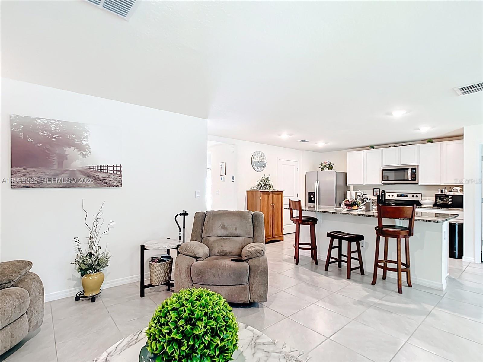 HUNTINGTON RIDGE - Residential