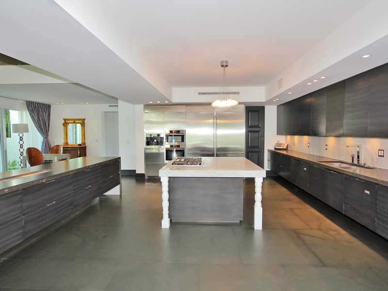 BAL HARBOUR RESIDENTAL SE - Residential