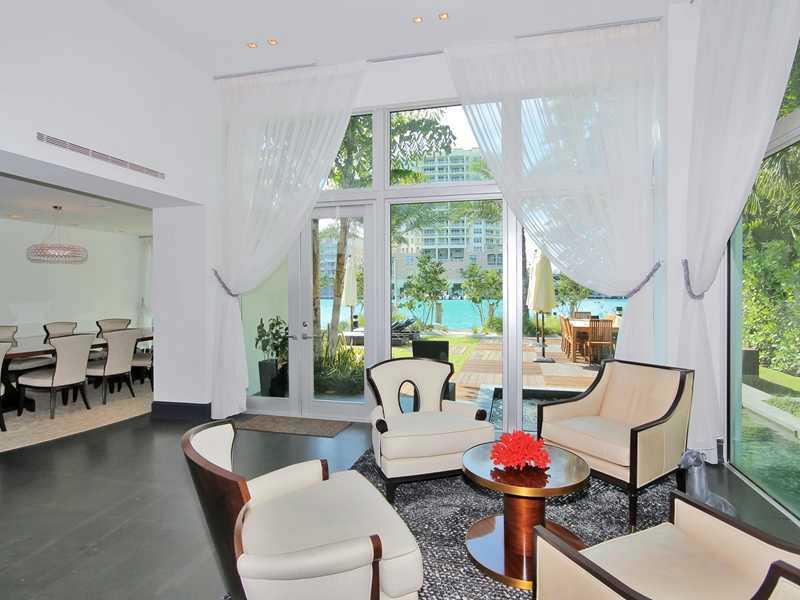 BAL HARBOUR RESIDENTAL SE - Residential