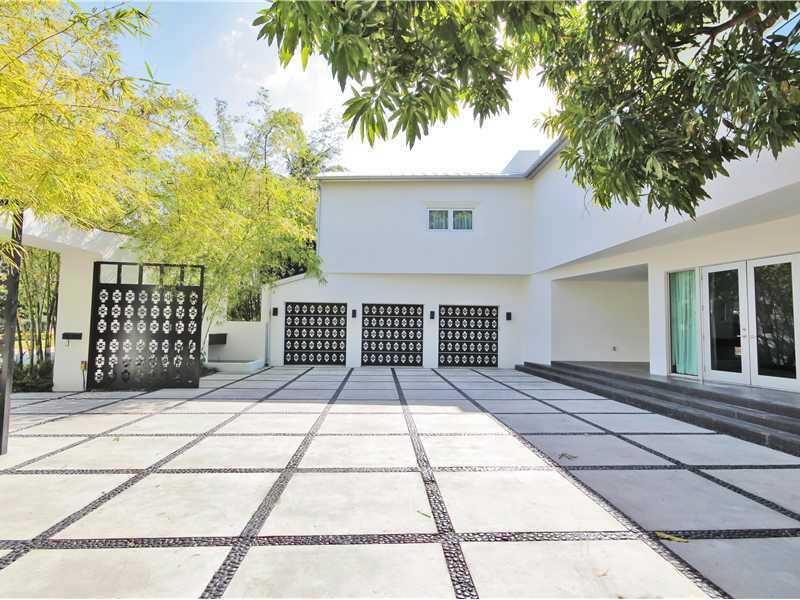 BAL HARBOUR RESIDENTAL SE - Residential