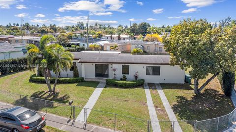 11420 SW 44th St Miami FL 33165