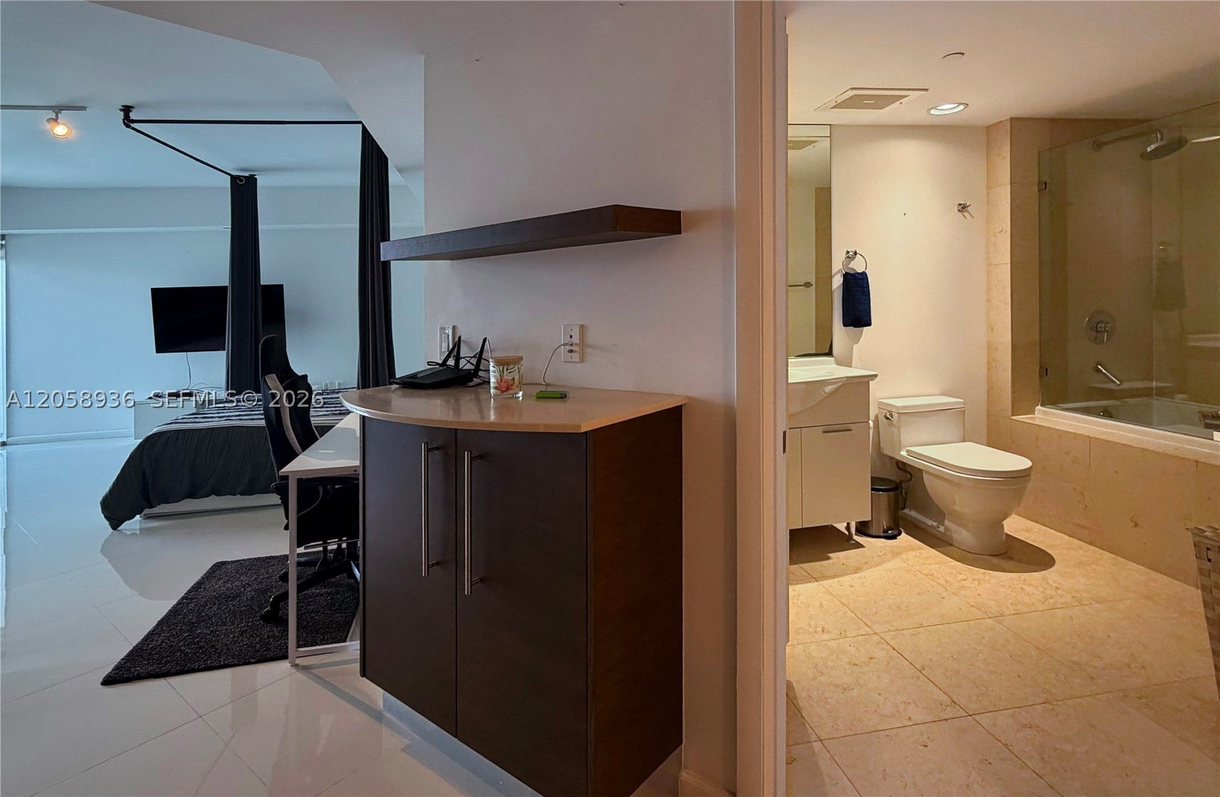 475 Brickell Ave 5008