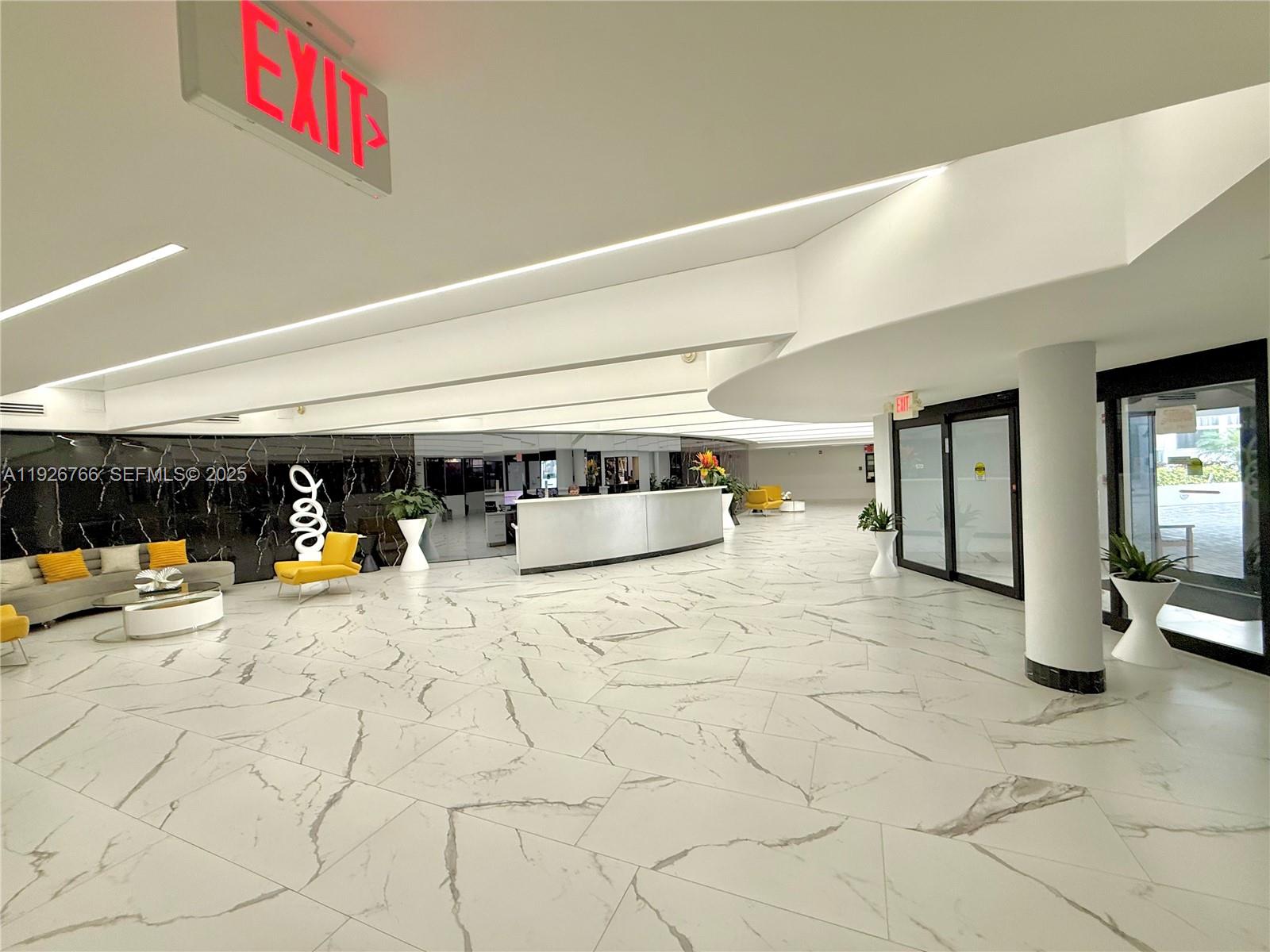 LA MER ESTATES EAST CONDO - Residential Lease