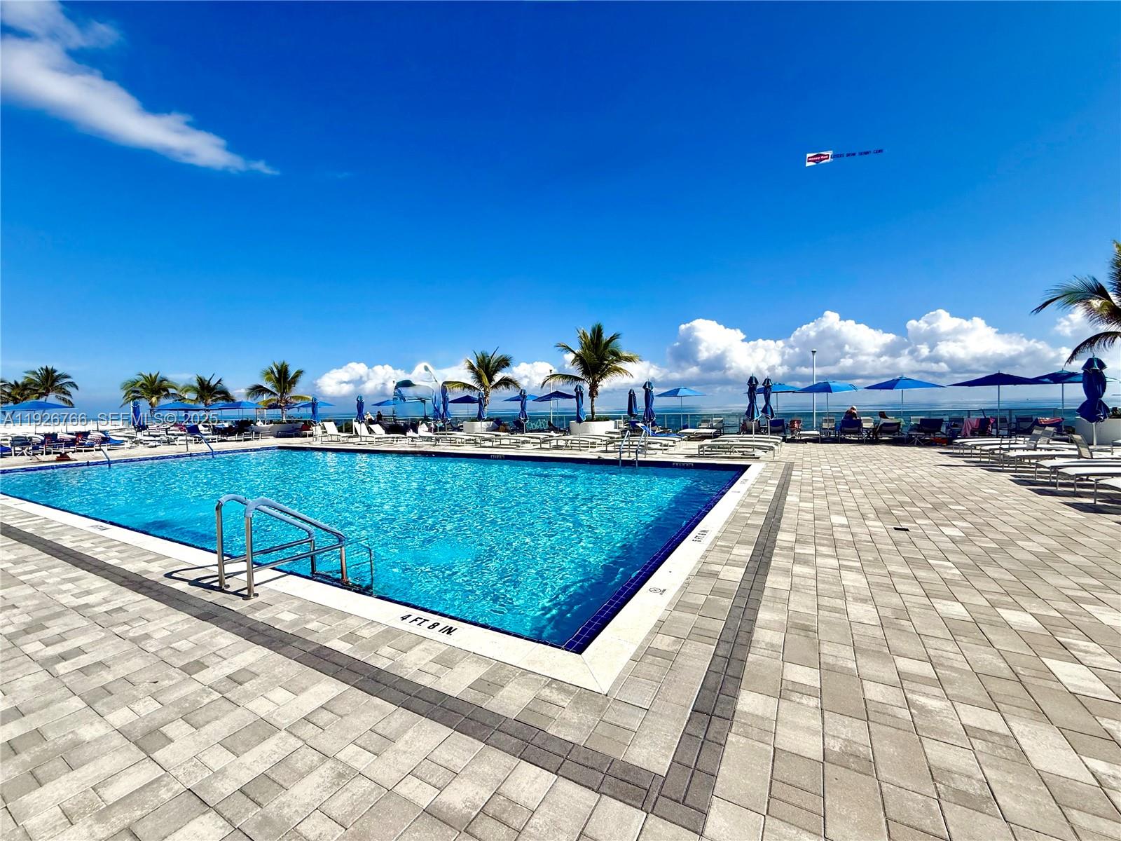 LA MER ESTATES EAST CONDO - Residential Lease