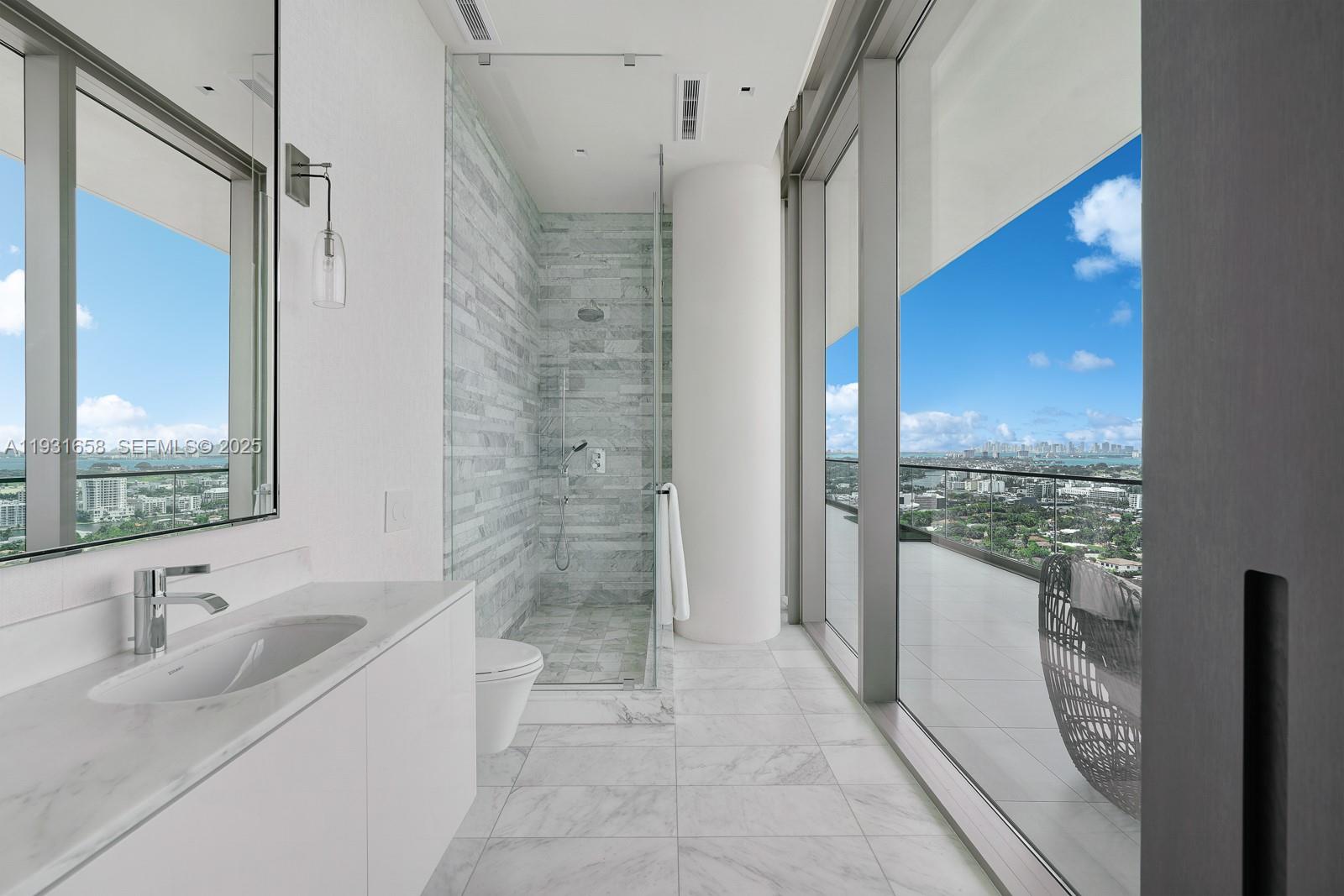OCEANA BAL HARBOUR CONDO - Residential