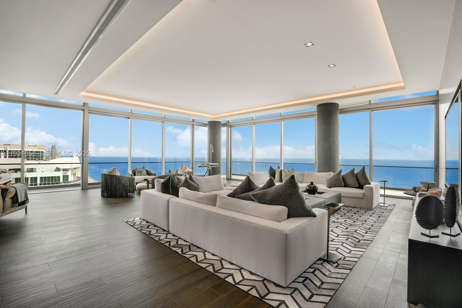 OCEANA BAL HARBOUR CONDO - Residential