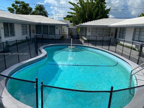 724 NE 6th St 9 Hallandale Beach FL 33009