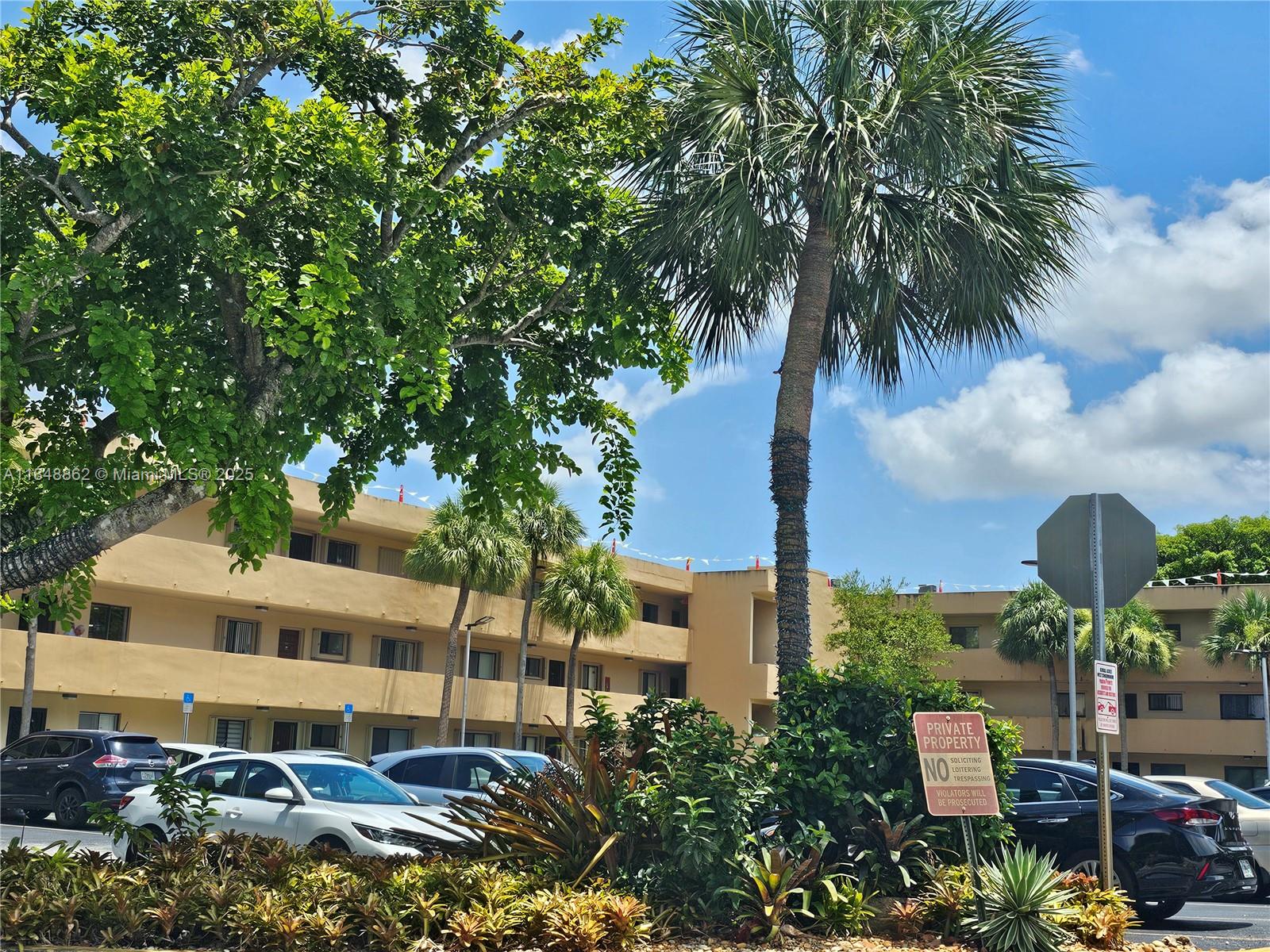 KENDALL ACRES WEST CONDO - Residential