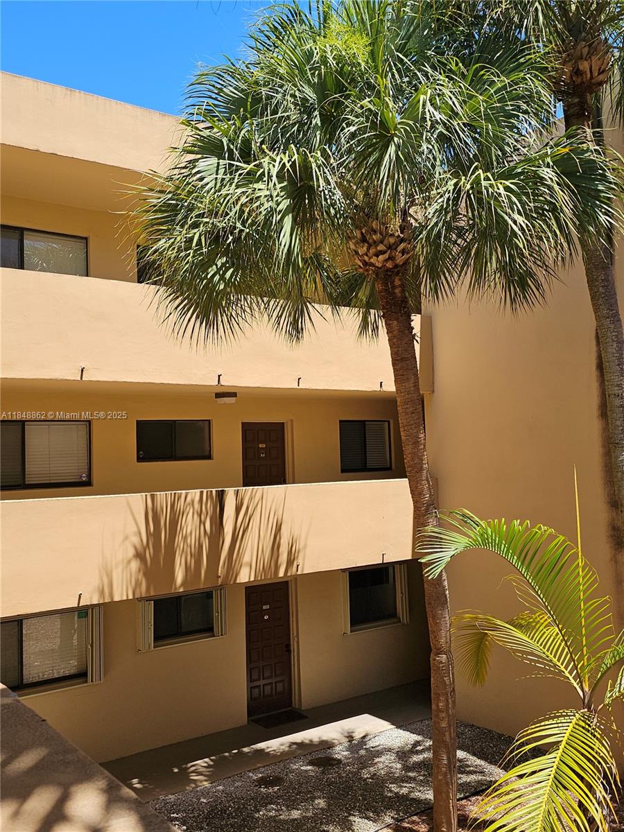 KENDALL ACRES WEST CONDO - Residential